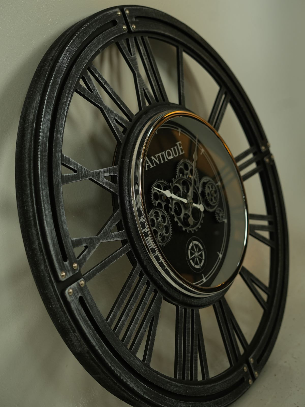 80cm Silver and Black Vintage Clock