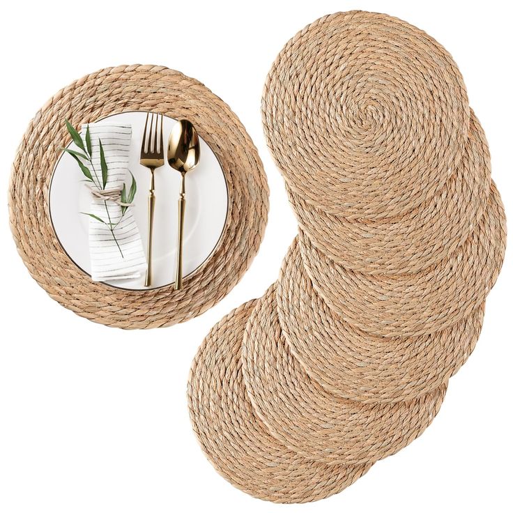 Set of 6 Farmhouse Woven Round Placemats